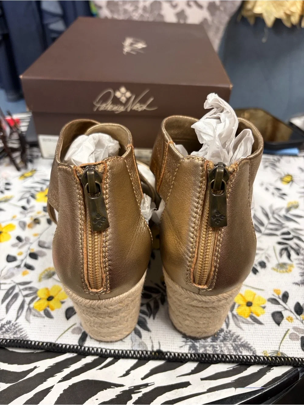 Patricia Nash Metallic Gold Espadrille Wedge Sandals UUK9P9